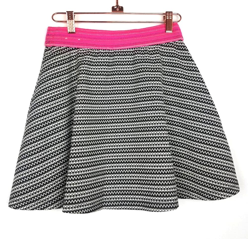 Bethany Mota | Black & White Mini Circle Skirt Small